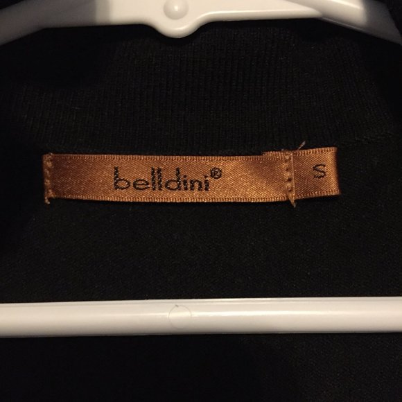 Belldini Ruffled Sleeveless Top Size Small - Picture 5 of 5